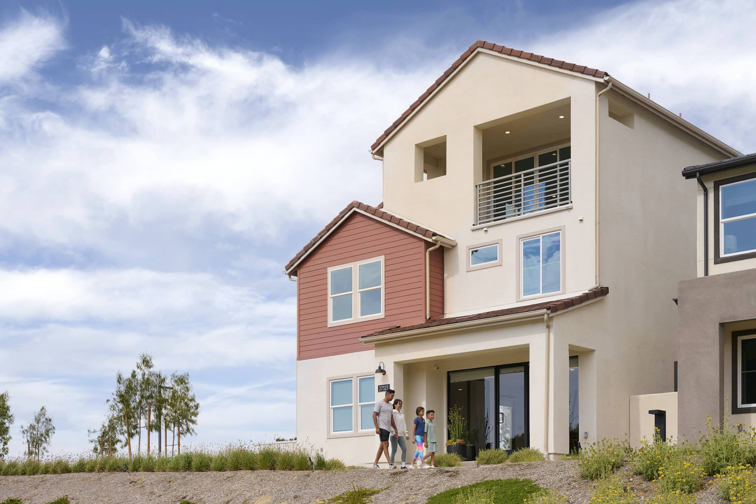 Why Families are Moving to Valencia, CA in 2025